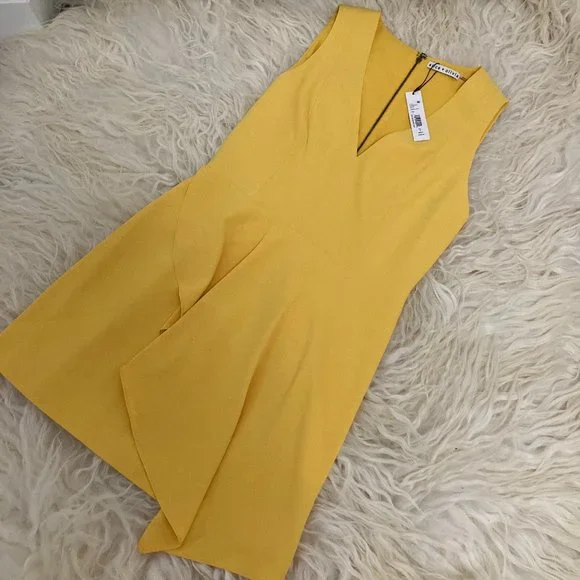 Alice + Olivia Callie Asymmetrical Drape Dress - Picture 2 of 12